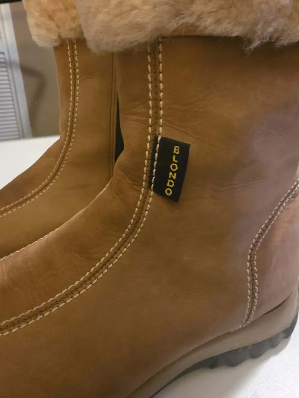 Vintage Blondo Canada Shearling Winter Boots Sz 7.5